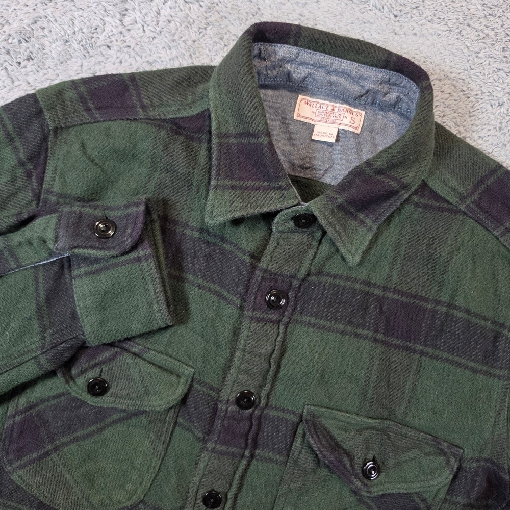 Wallace & Barnes Flannel Shirt Mens Small Green Black Buffalo Plaid Cotton Work
